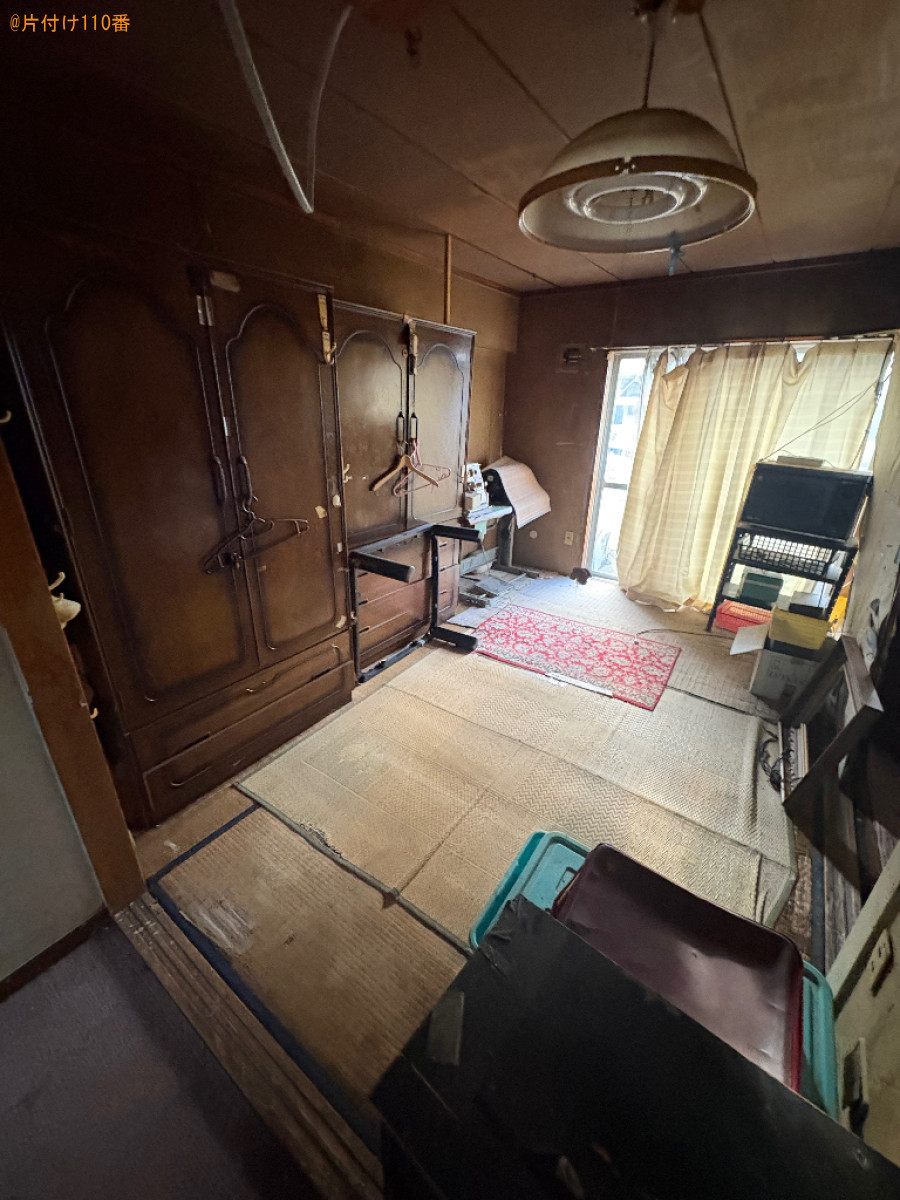 【甲斐市竜王新町】冷蔵庫、電子レンジ、食器棚、テーブル等の回収